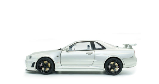 Solido 1:18 die cast 1999 Nissan Skyline GT-R Silver