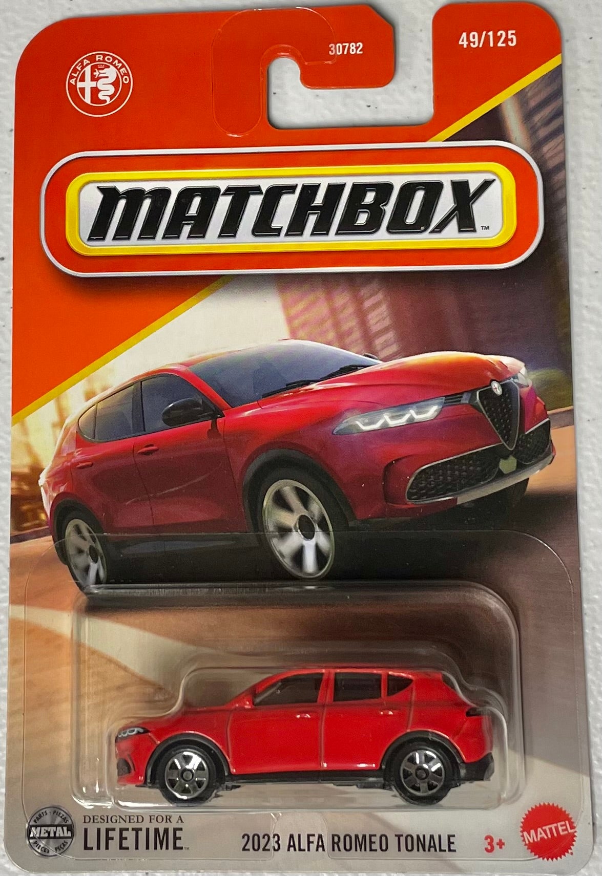 Matchbox 1:64 die cast 2023 Alfa Romeo Tonale Red