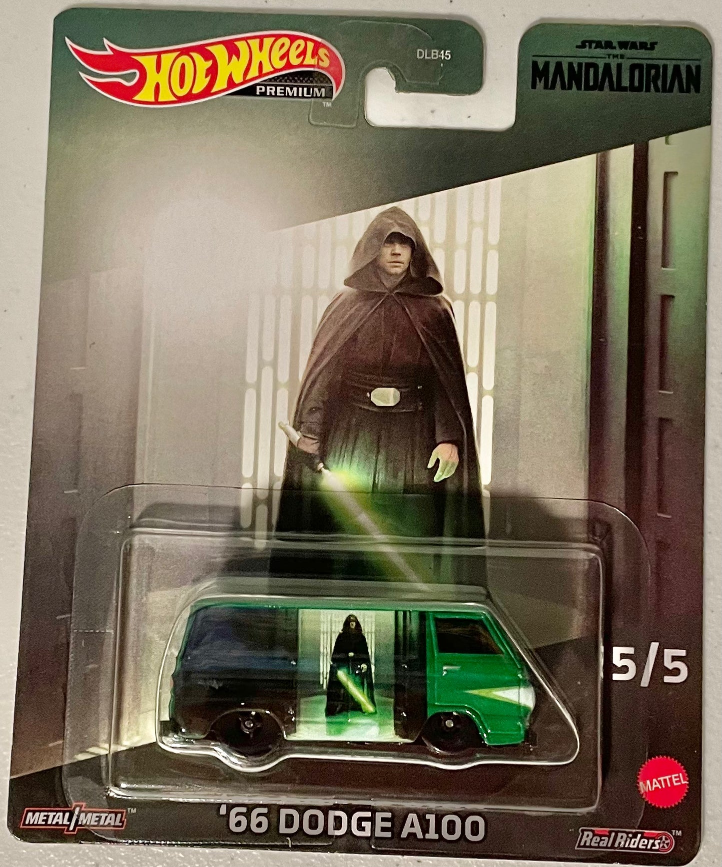 Hot Wheels 1:64 die cast Star Wars '64 Dodge A100