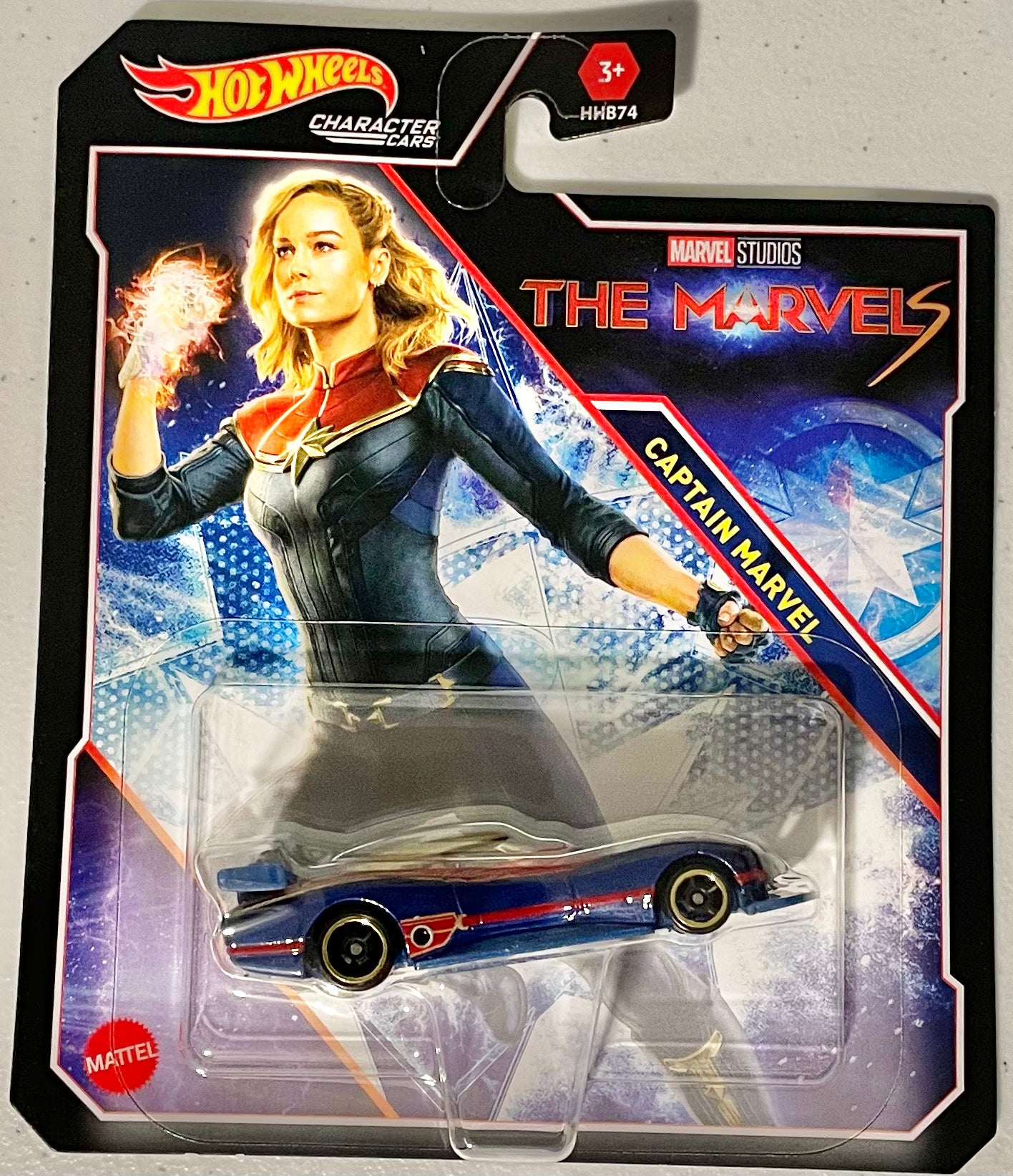 Hot Wheels 1:64 die cast Captain Marvel