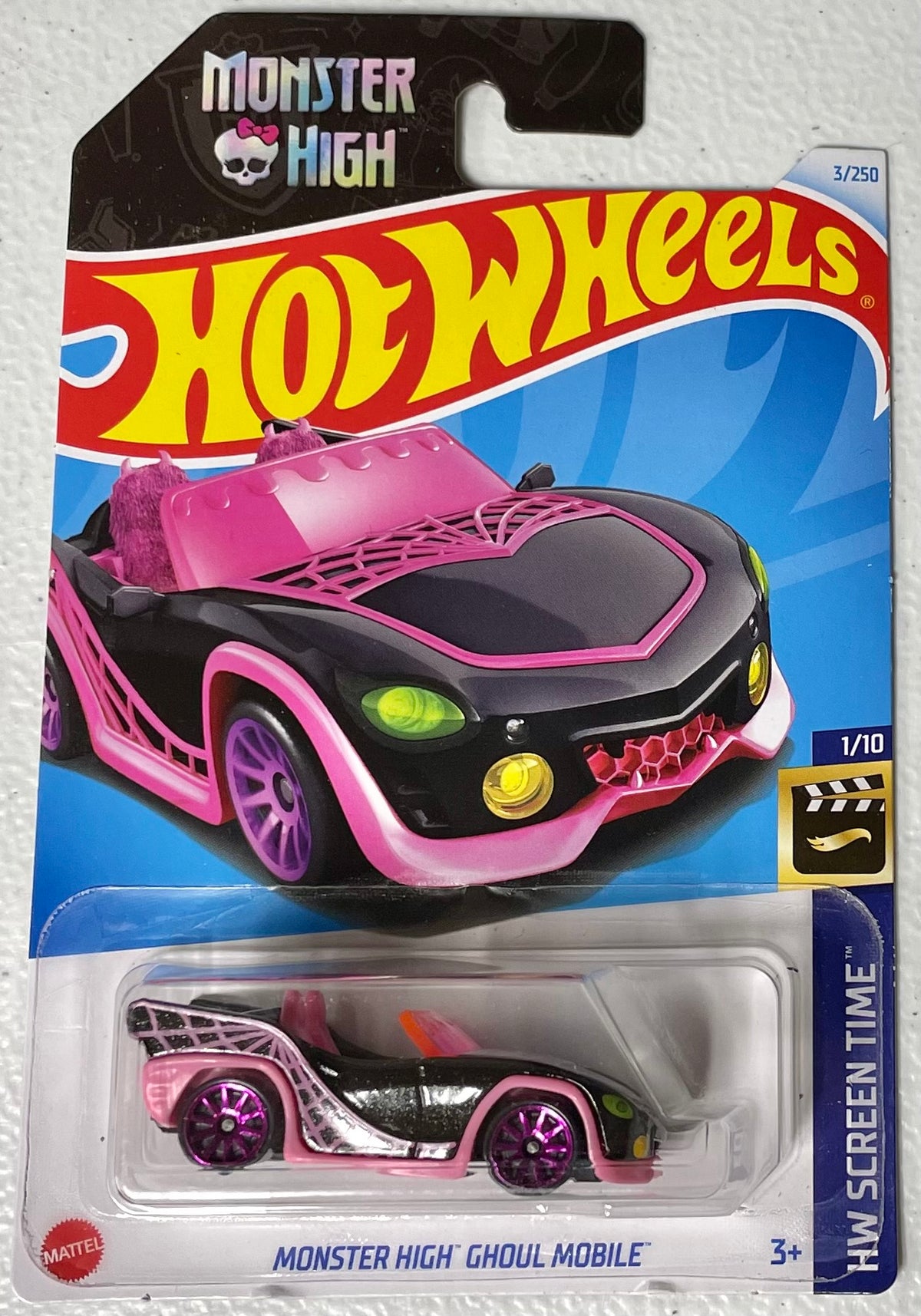 Hot Wheels 1:64 die cast Monster High Ghoul Mobile