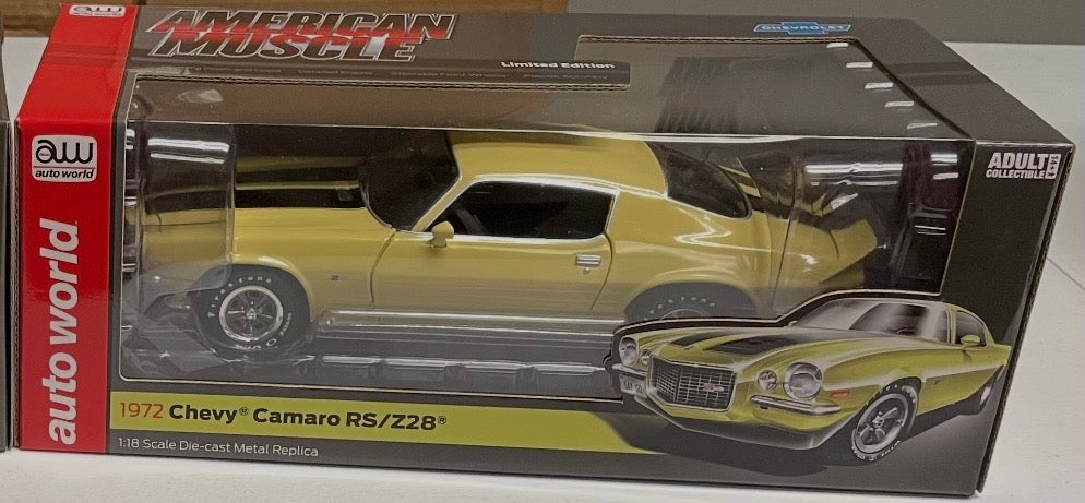 American Muscle 1:18 die cast 1972 Chevy Camaro RS Z/28 PAINT CHIP