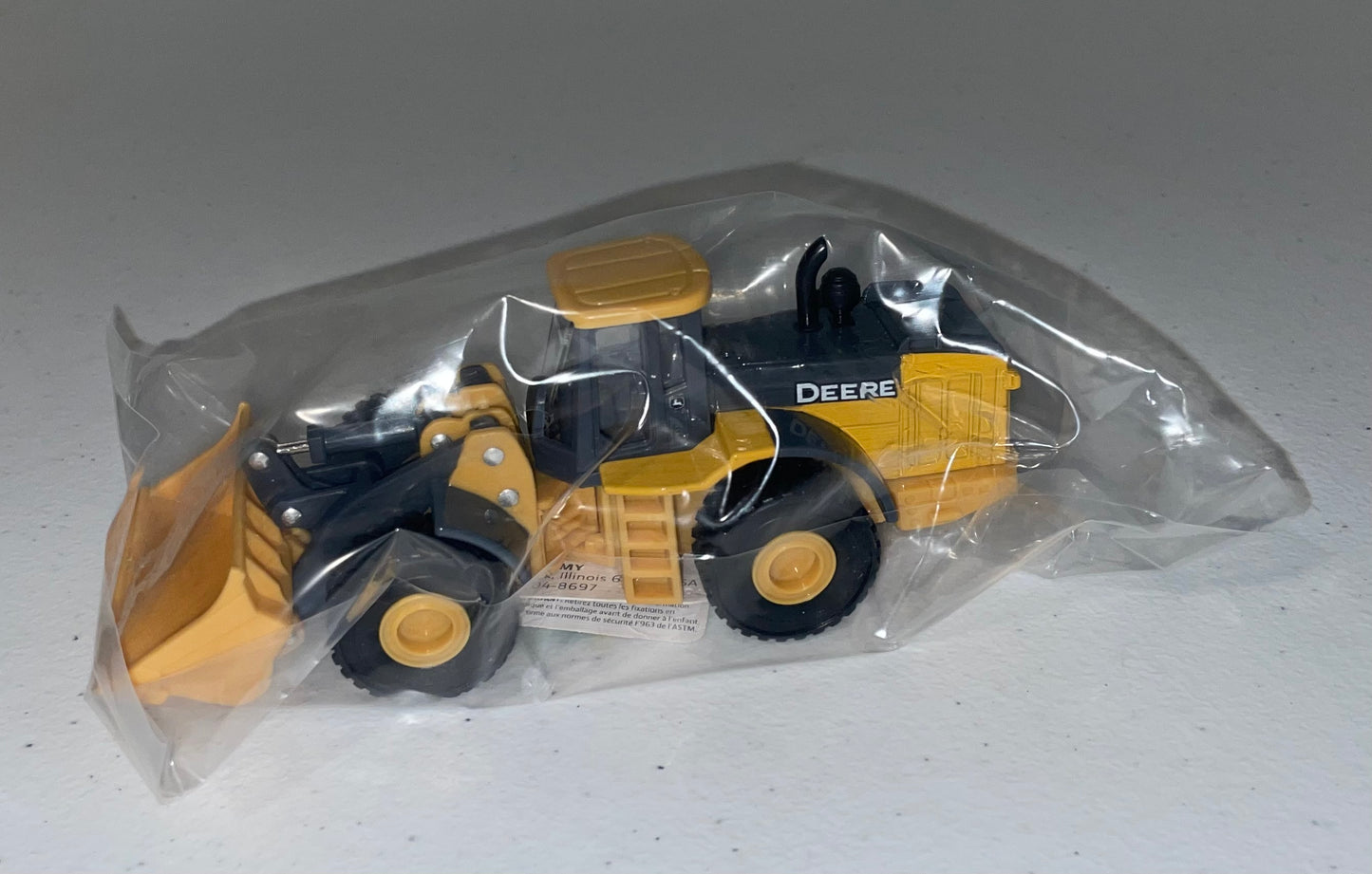 Ertl 1:64 die cast John Deere Wheel Loader