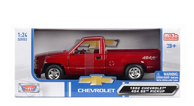 Motormax 1:24 die cast 1992 Chevy 454SS Pickup Truck