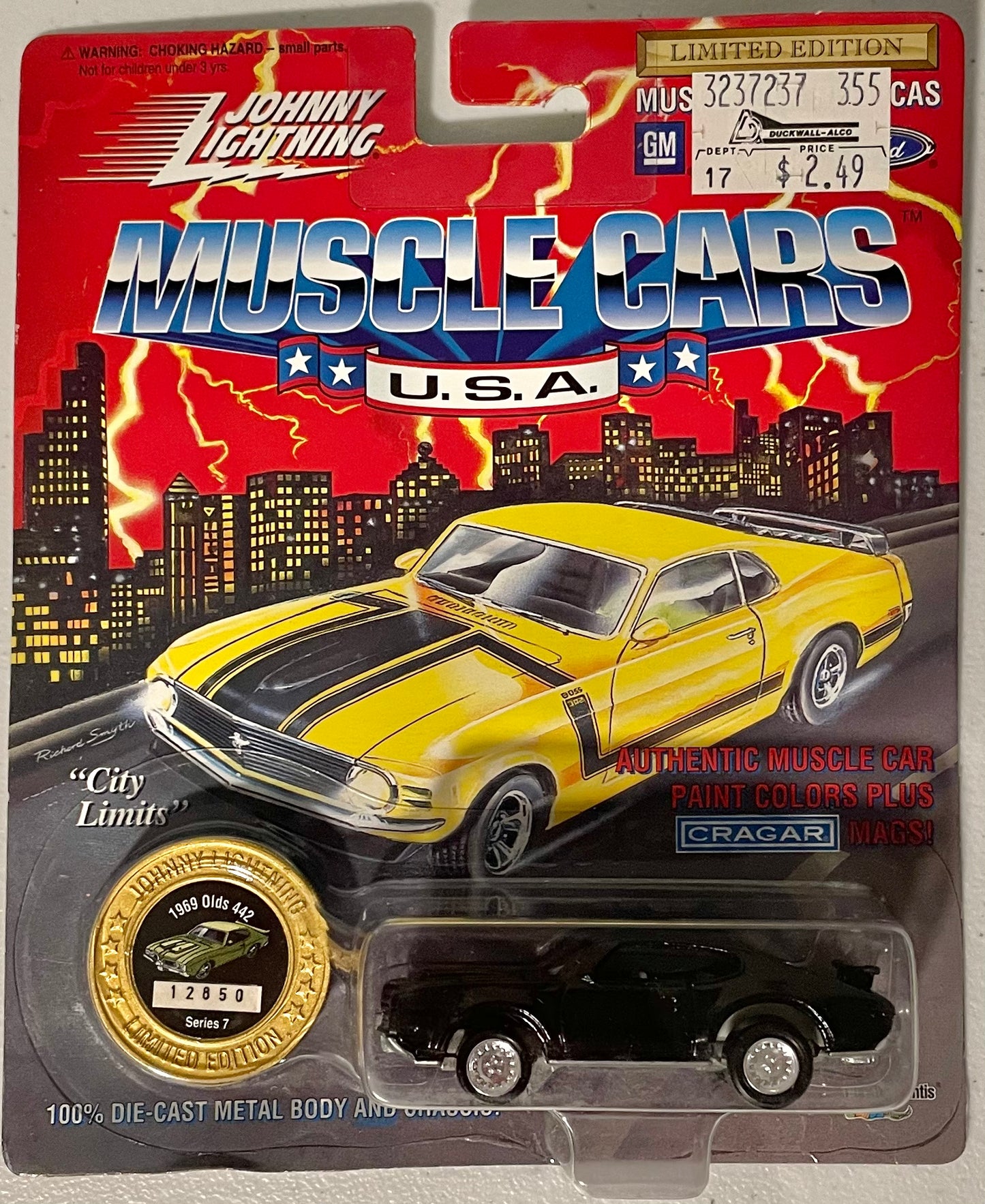 Johnny Lightning 1/64 Muscle Cars USA 1969 Olds 442 Black