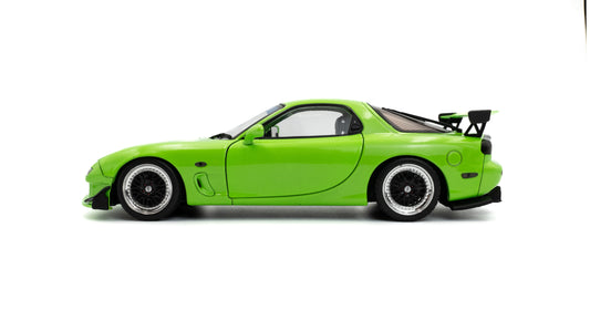 Solido 1:18 die cast 1999 Mazda RX7 (FD3RS) Neon Green