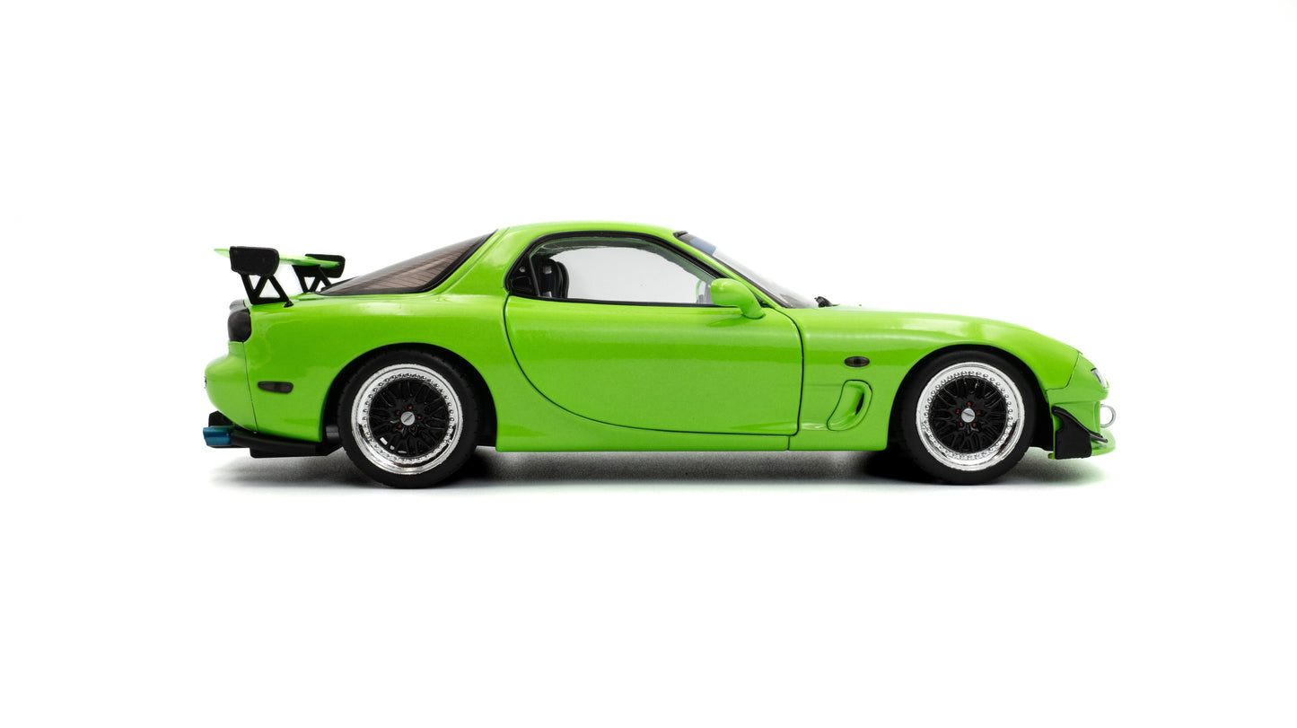 Solido 1:18 die cast 1999 Mazda RX7 (FD3RS) Neon Green