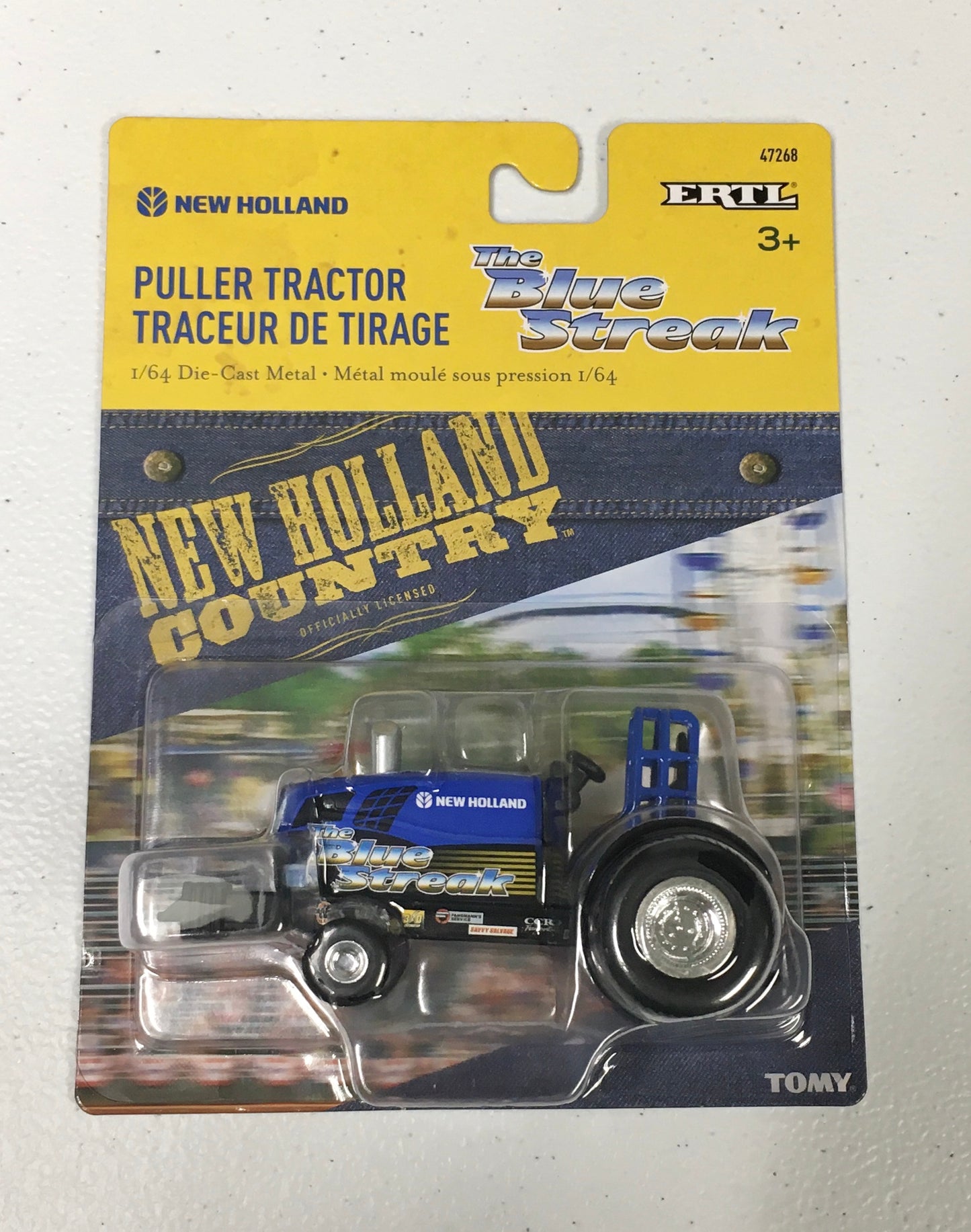 Ertl 1:64 die cast New Holland Pulling Tractor “The Blue Streak" Toy