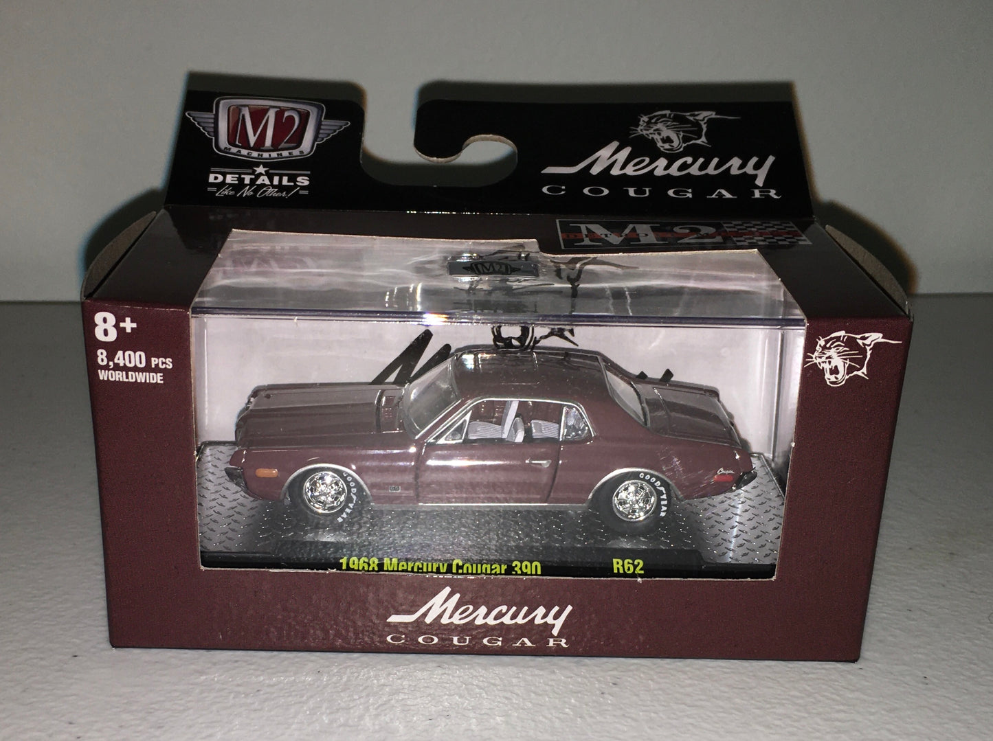 M2 Machines 1:64 die cast 1968 Mercury Cougar 390