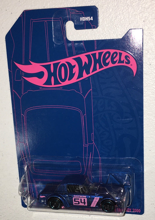 Hot Wheels 1:64 Datsun Fairlady 2000 Navy and Pink Special Edition