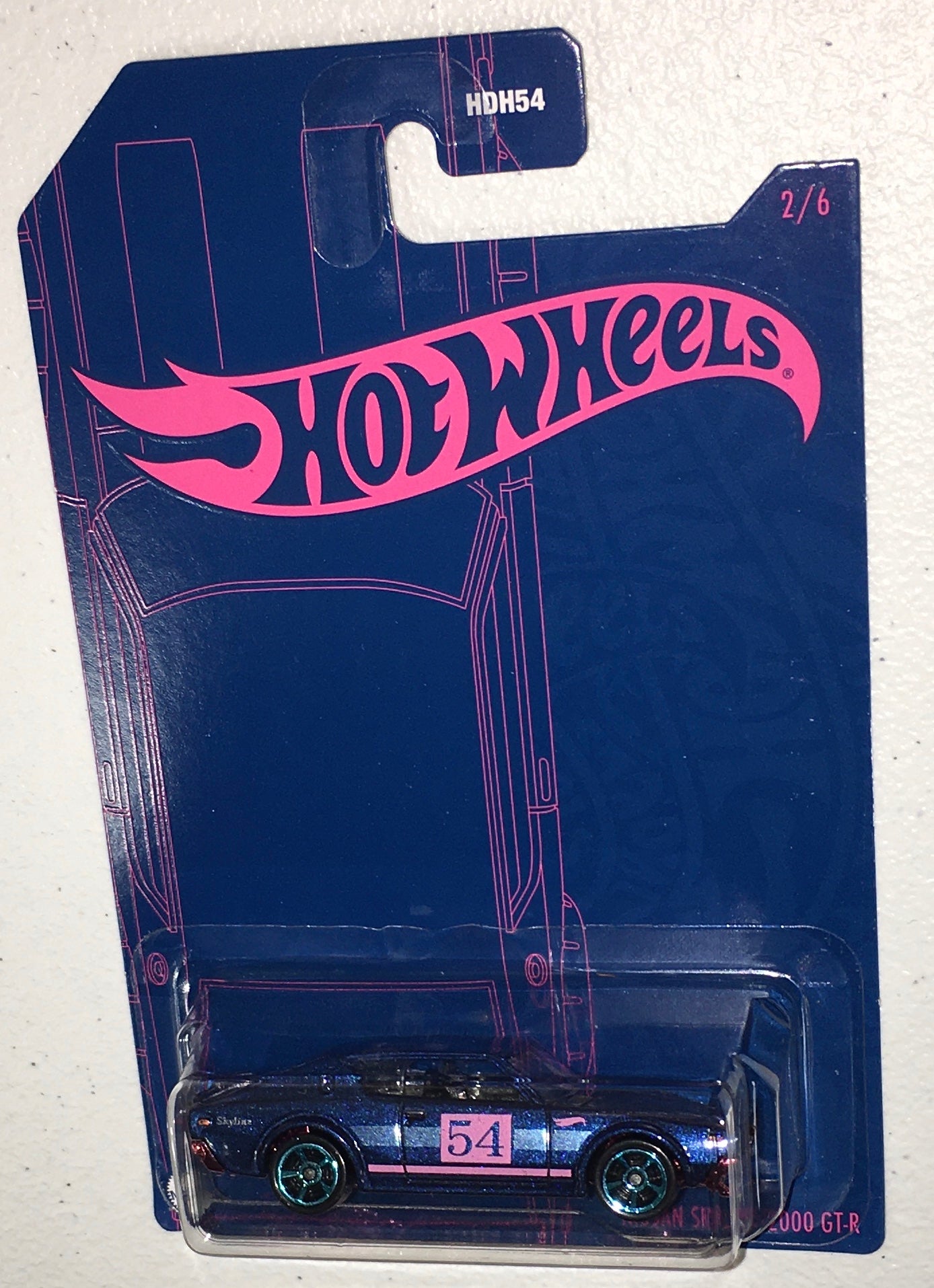 Hot Wheels 1:64 Nissan Skyline 2000 GT-R Navy and Pink Special Edition
