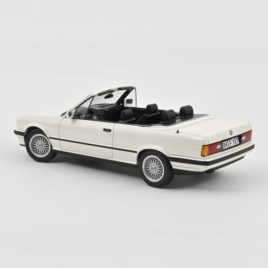 Norev 1:18 die cast 1991 BMW 325i Cabriolet White