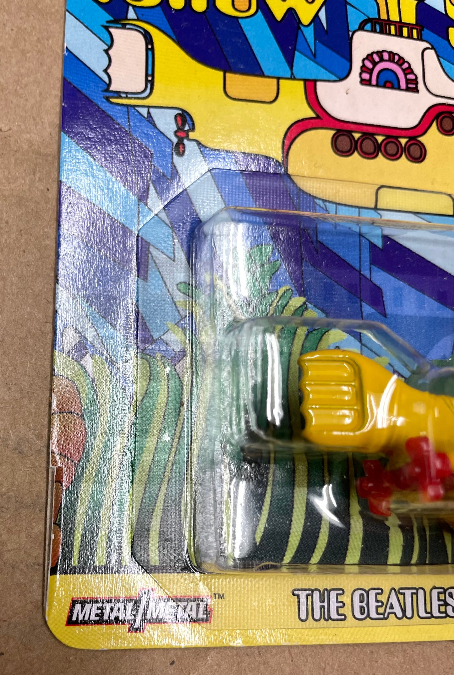 Hot Wheels 1:64 diecast Beatles Yellow Submarine CARD DAMAGE