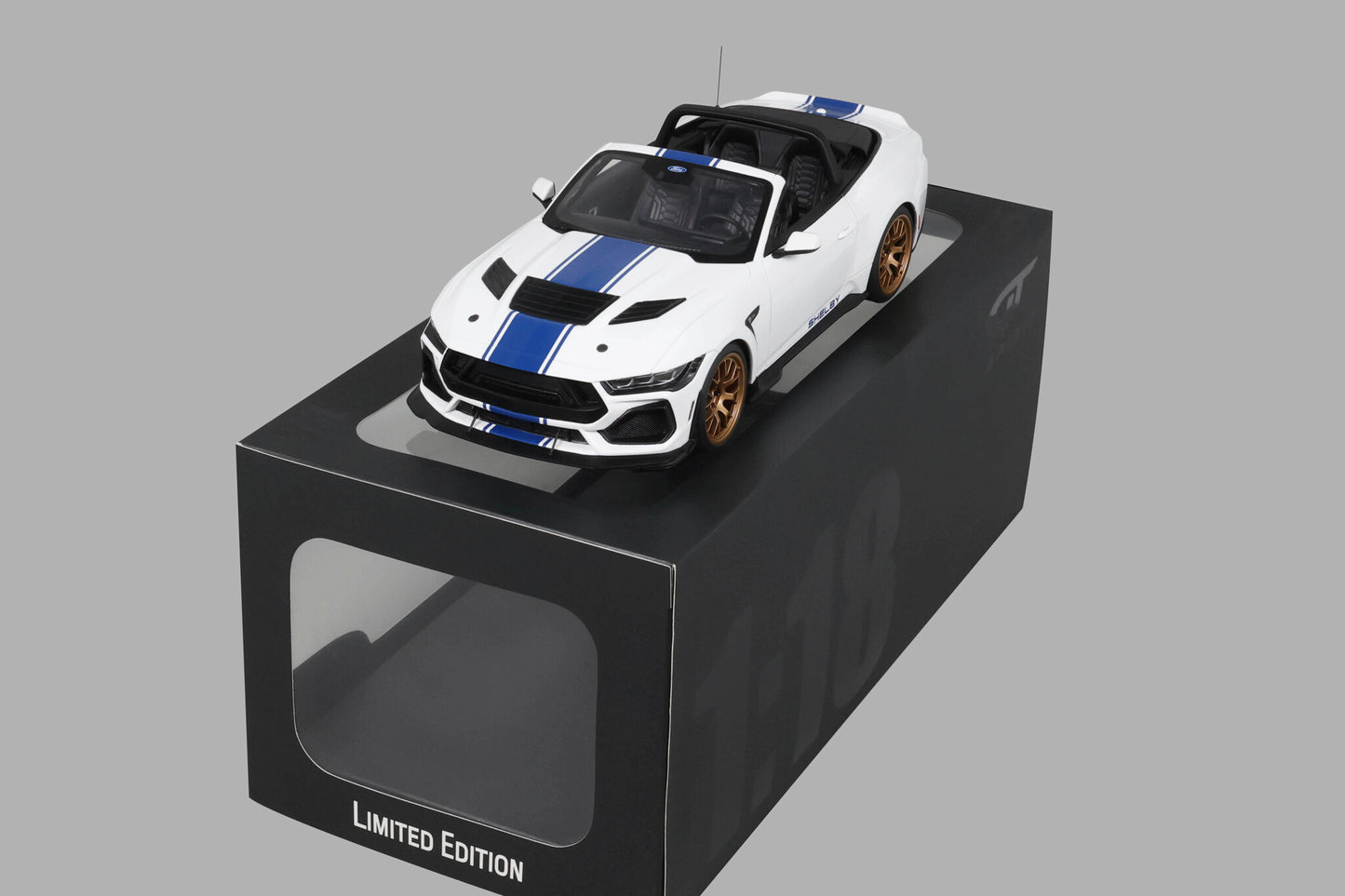 GT Spirit 1:18 Resin 2025 Ford Mustang Shelby Super Snake Convertible White