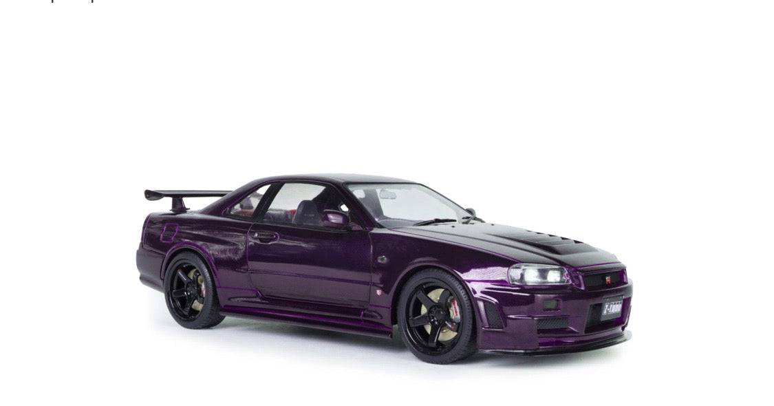 Solido 1:18 die cast 1999 Nissan Skyline GT-R Midnight Purple