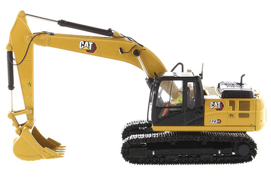 Diecast Masters 1:50 die cast CAT 323 GX Hydraulic Excavator