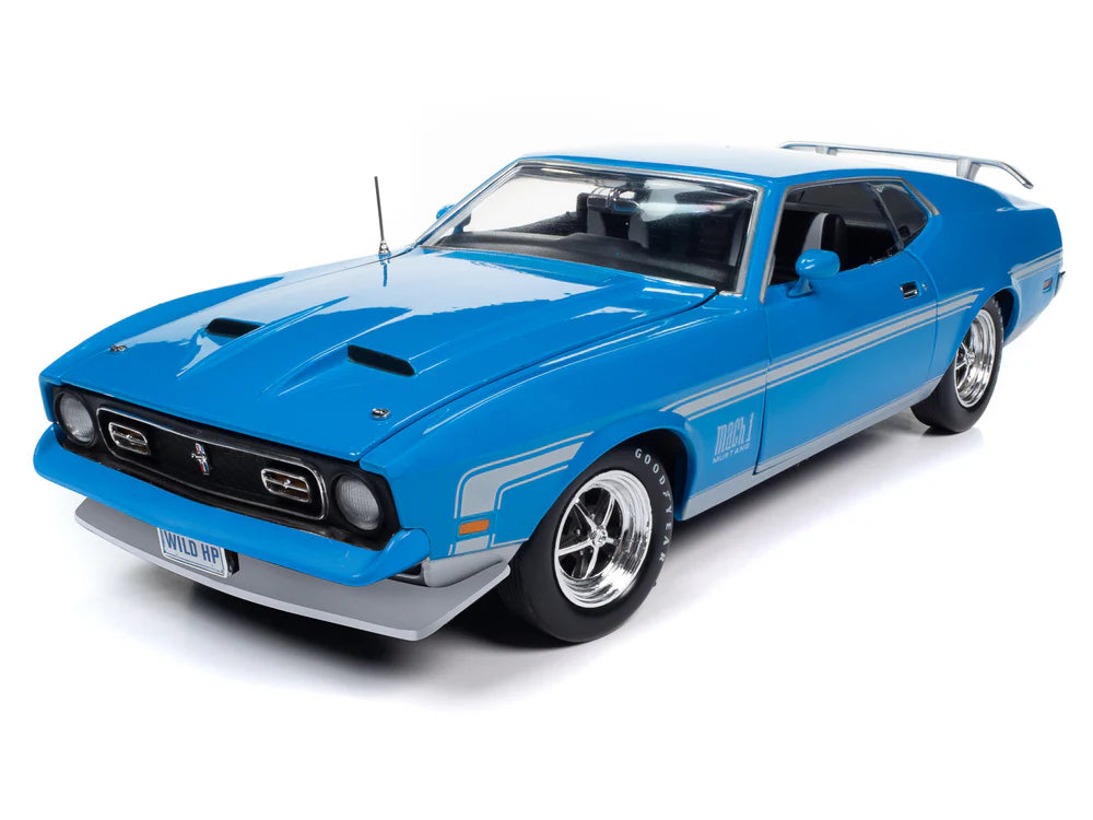 American Muscle 1:18 die cast 1972 Ford Mustang Mach 1
