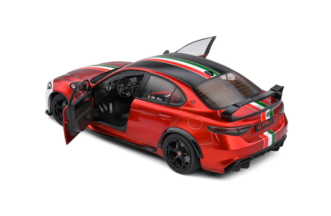Solido 1:18 die cast 2022 Alfa Romeo Giulia GTA-M Tricolore Mugello