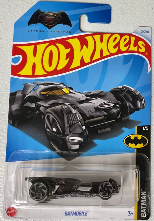 Hot Wheels 1:64 die cast Batmobile