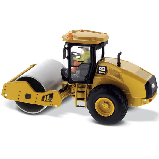 Diecast Masters 1:50 die cast CAT CS11 GC Soil Compactor
