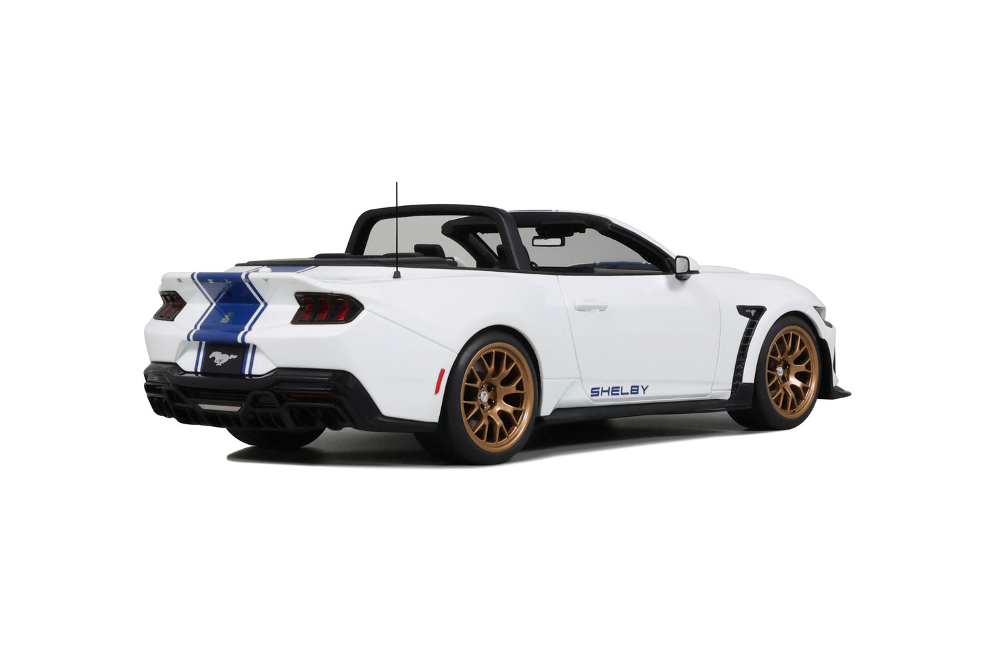GT Spirit 1:18 Resin 2025 Ford Mustang Shelby Super Snake Convertible White