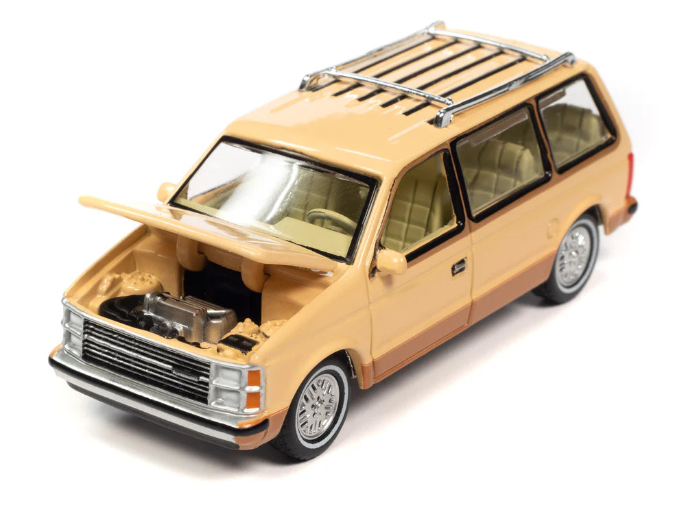 Auto World 1:64 die cast 1985 Plymouth Voyager Minivan