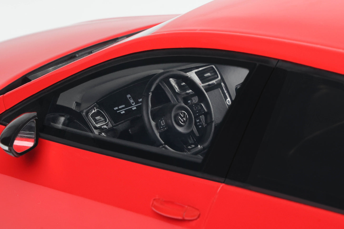 Ottomobile 1:18 Resin 2018 VW Golf 7.5 R Oettinger Tornado Red