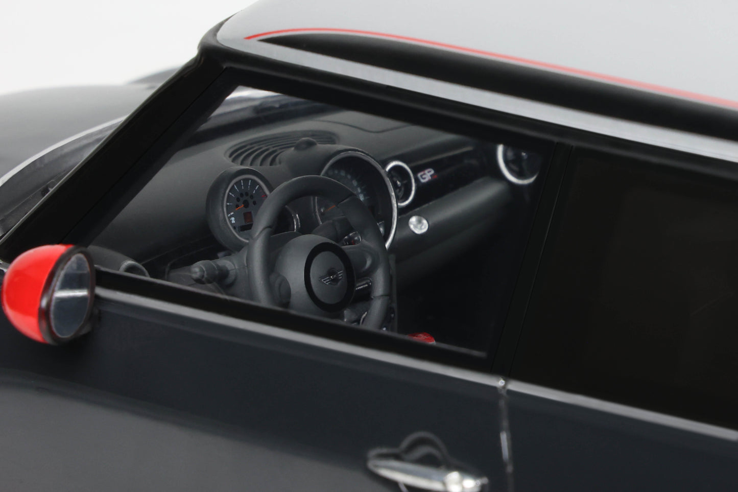 Ottomobile 1:18 Resin 2012 Mini Cooper JCW GP2 R56 Grey