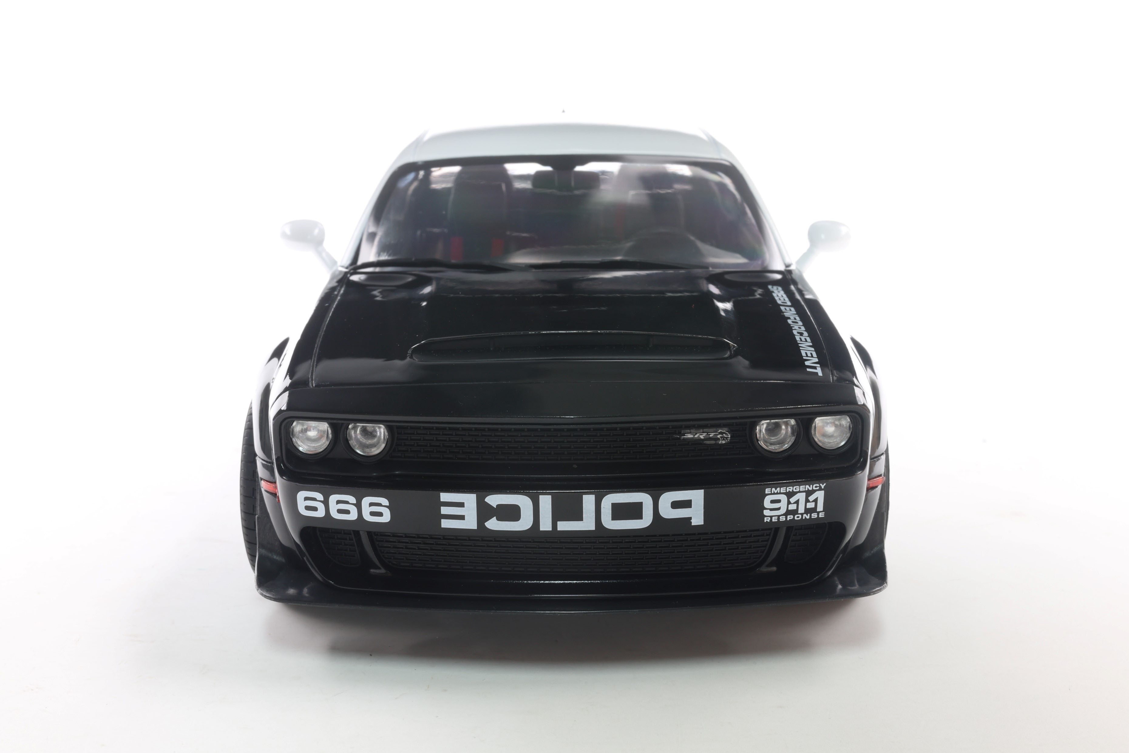 Solido 1:18 die cast 2023 Dodge Challenger SRT Demon Highway