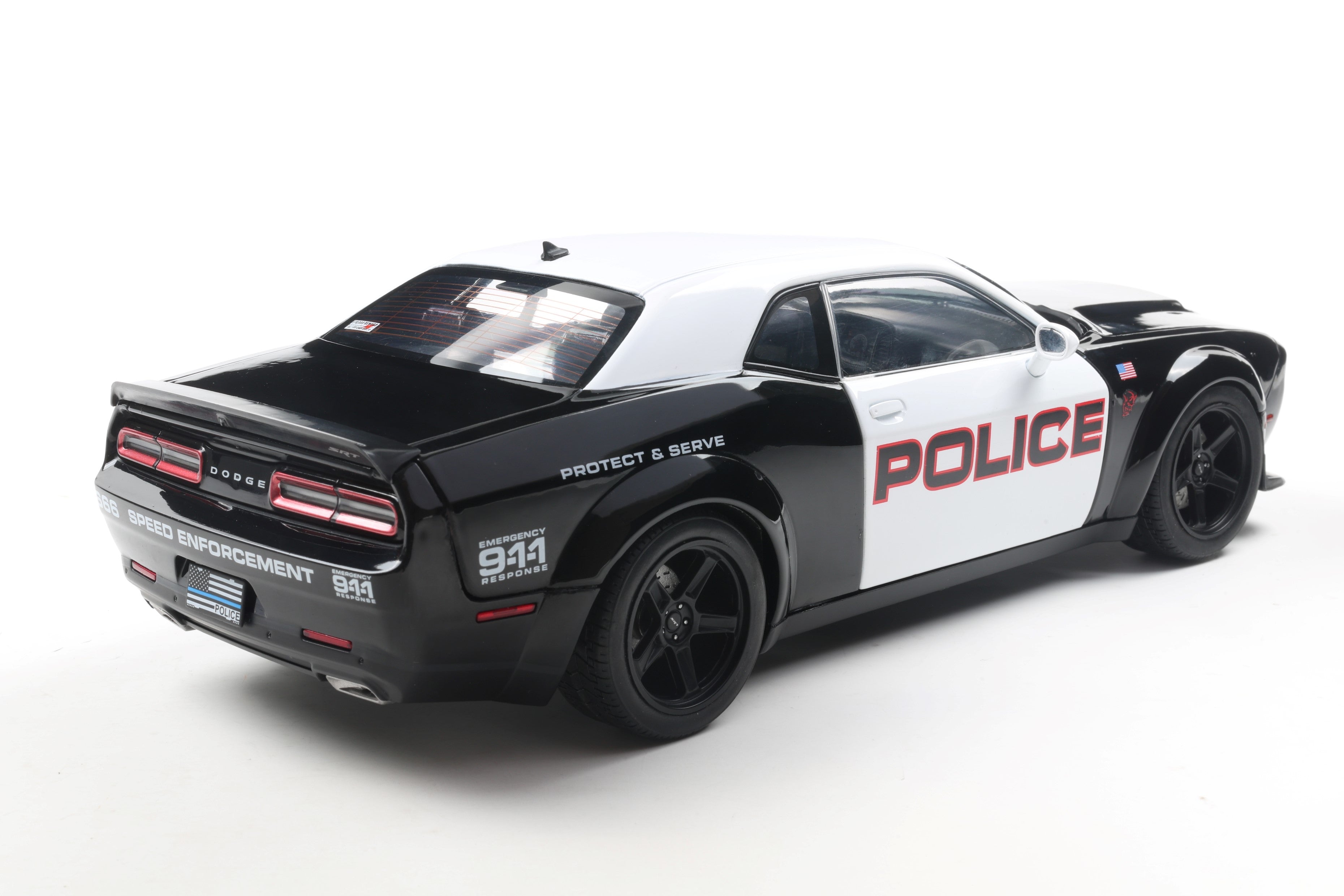 Solido 1:18 die cast 2023 Dodge Challenger SRT Demon Highway
