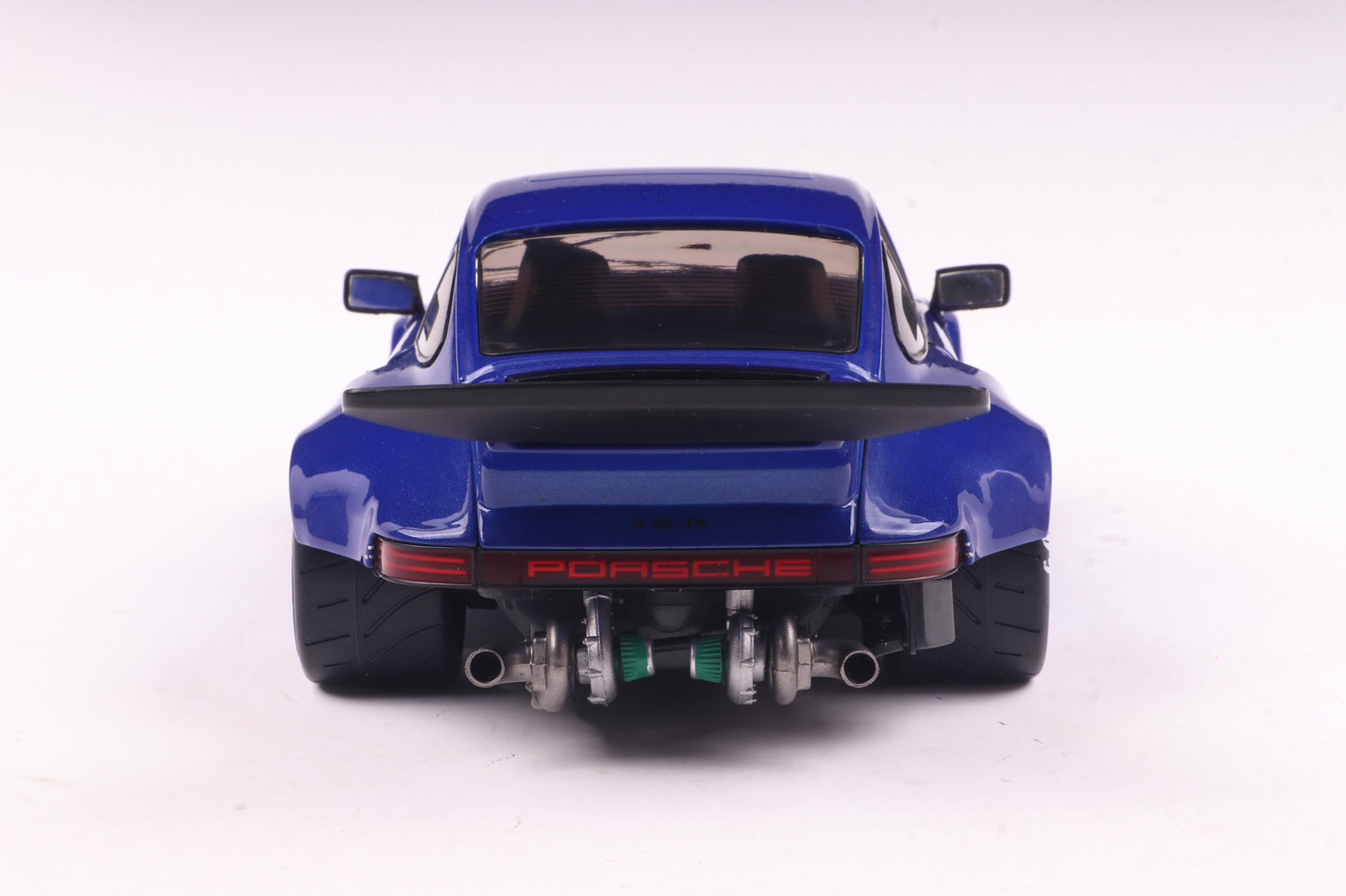 Solido 1:18 die cast 2024 Porsche KS-R Custom 911 Blue