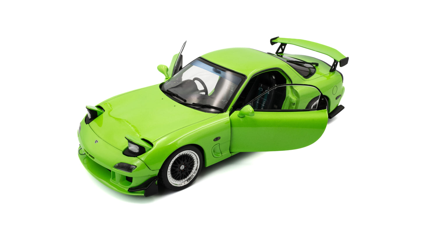 Solido 1:18 die cast 1999 Mazda RX7 (FD3RS) Neon Green