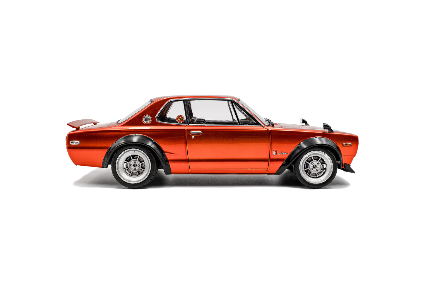 Solido 1:18 die cast 1970 Nissan Skyline GT-R Orange Hakosuka