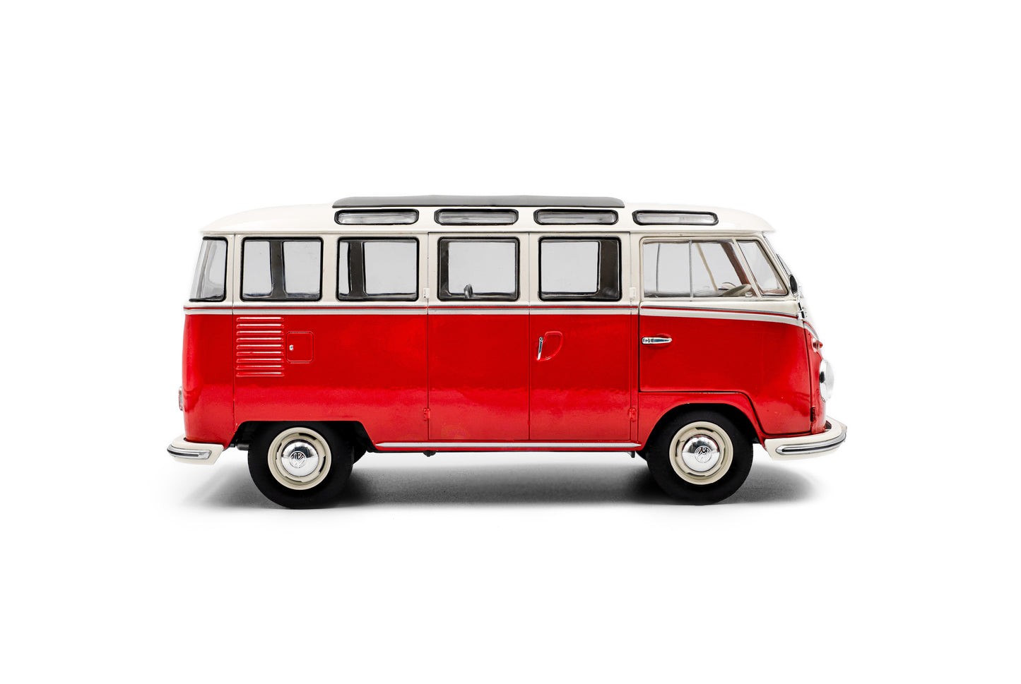 Solido 1:18 die cast 1962 VW T1 Samba Van Red/White