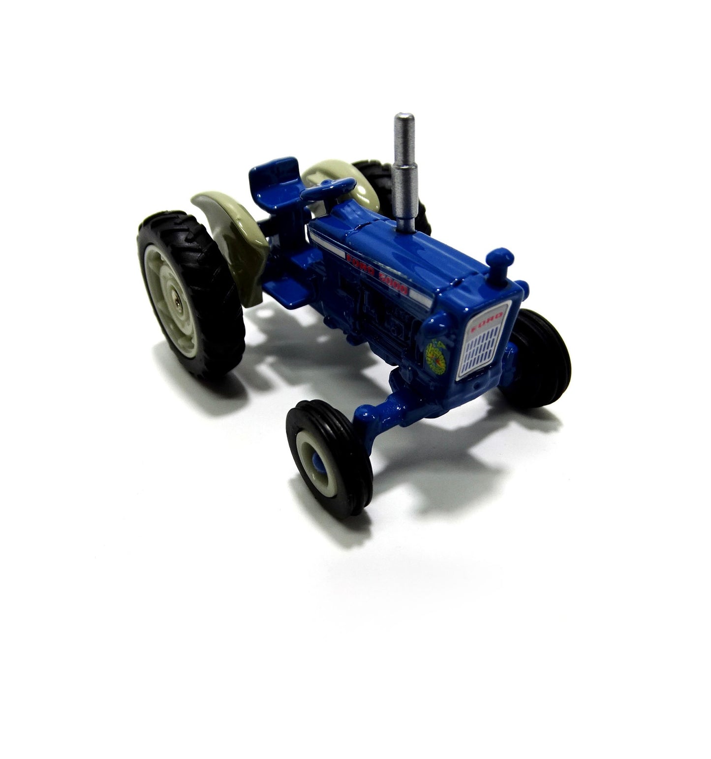 Ertl 1:64 die cast Ford 5000 Toy Farm Tractor with FFA Logo
