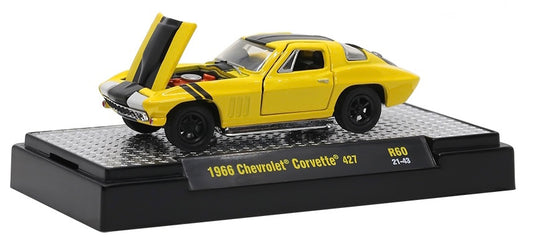 M2 Machines 1:64 die cast 1966 Chevy Corvette 427